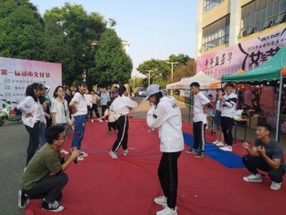 说明: http:/__local/6/9C/62/8C1293FC7731E583682786D44C3_C05CA9DC_A9A6.jpg